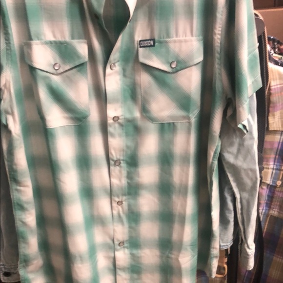 DIXXON “The Claddagh Green and White Casual Button Down Shirt - Picture 5 of 9